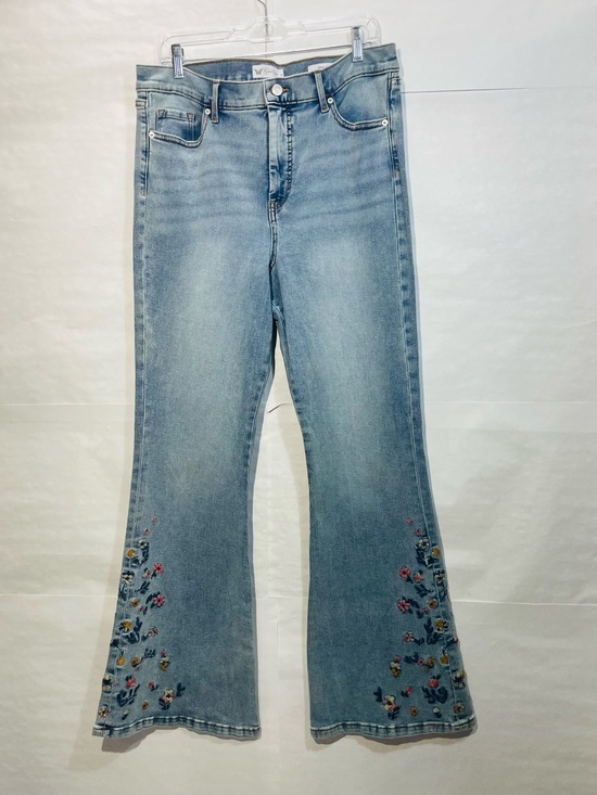 Jessica Simpson Denim - Jessica Simpson 16 Light Blue Floral Embroidered Daisy Flare Jeans VGUC